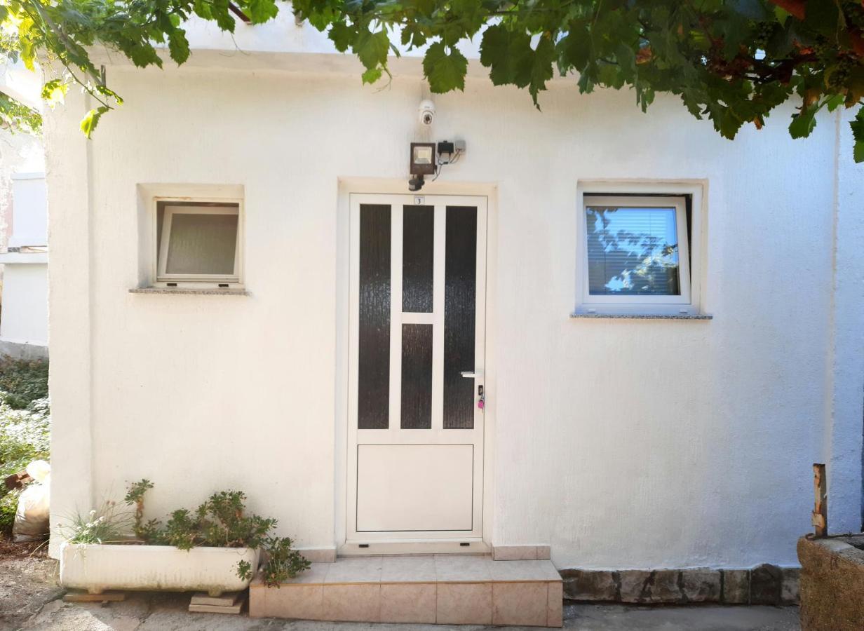 לופאר Apartmani Ana-Lora מראה חיצוני תמונה
